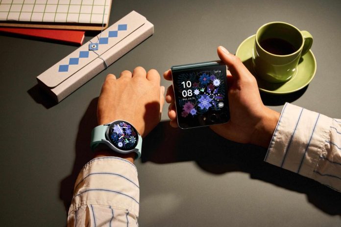 Samsung Galaxy Z Flip5 i Galaxy Watch6